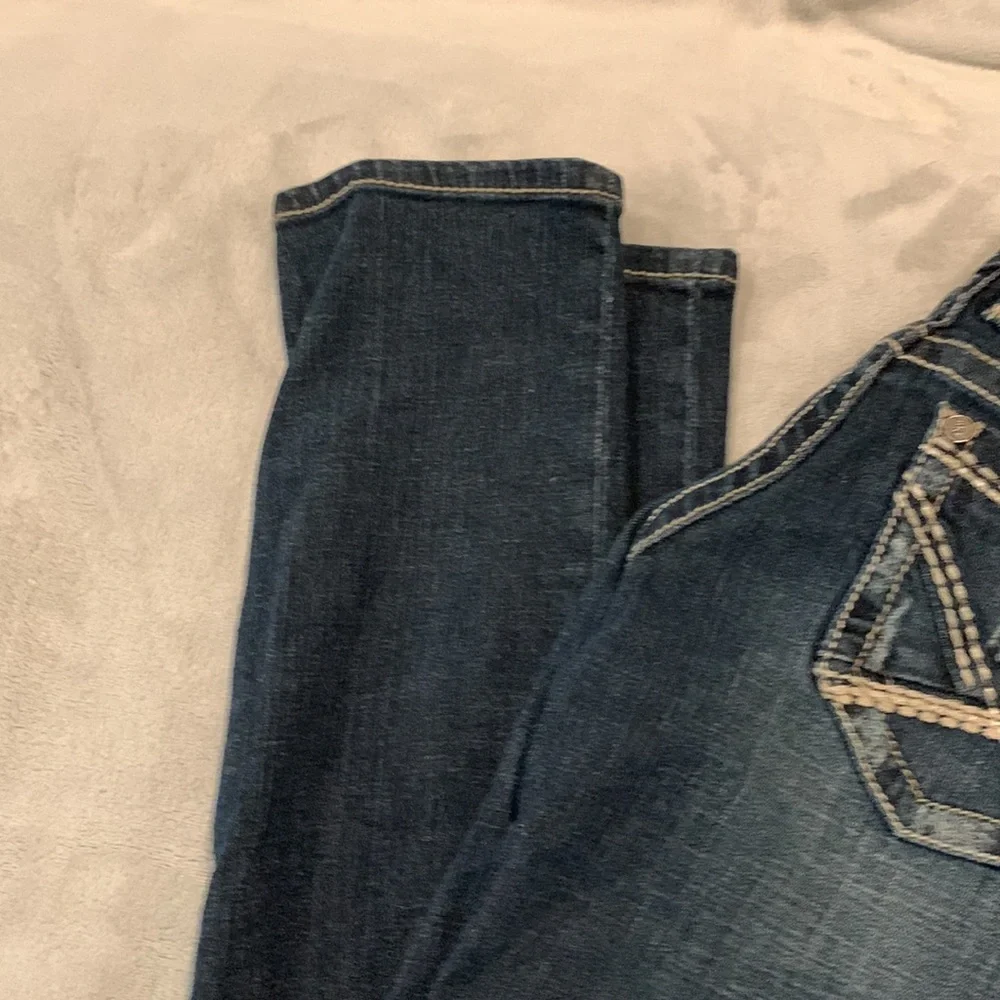 Buckle denim Payton skinny jeans size 26. - Picture 3 of 4